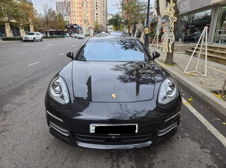 Porsche Panamera 4S Executive 2014
