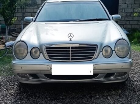Mercedes E 220 d 1999