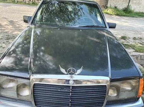 Mercedes E 200 1990
