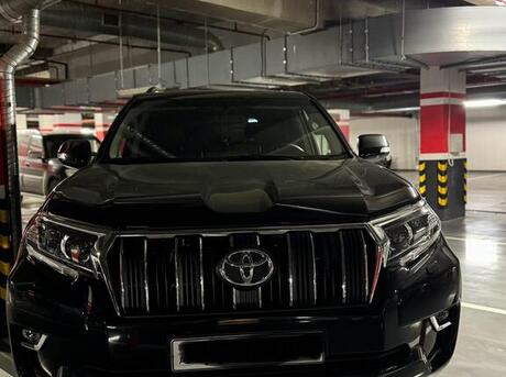 Toyota Land Cruiser Prado 2021
