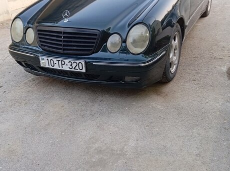 Mercedes E 320 2001