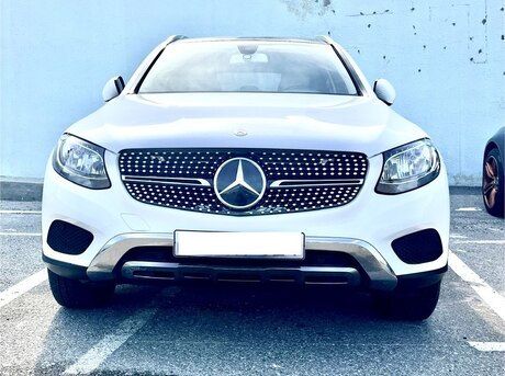 Mercedes GLC 300 4MATIC 2016