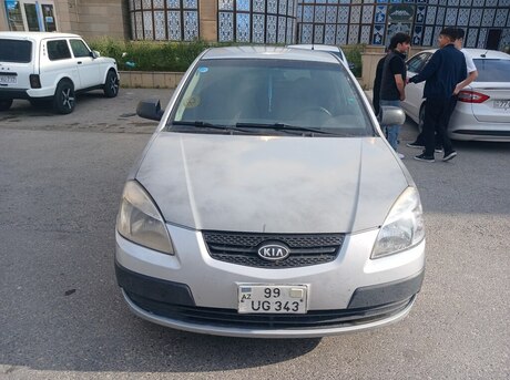 Kia Rio 2005