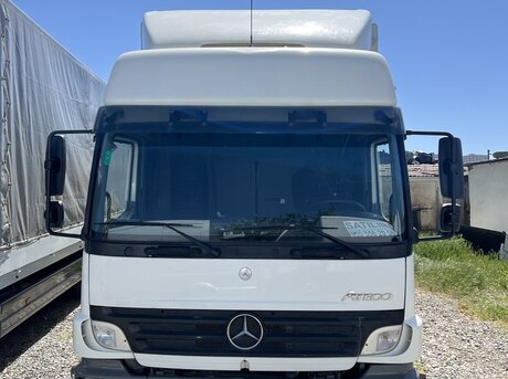 Mercedes Atego 818 2006