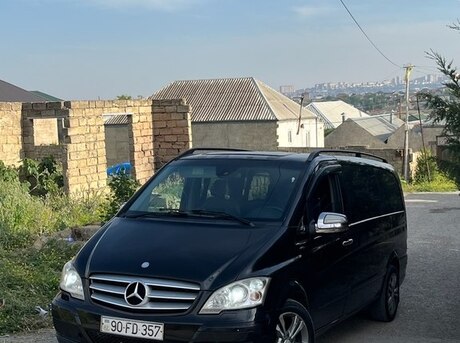Mercedes Viano 2012