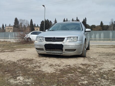 Volkswagen Bora 2000