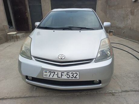Toyota Alphard 2006