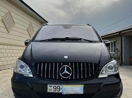 Mercedes Viano 2012