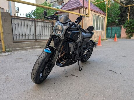 CFMOTO 700 CL-X Sport 2022