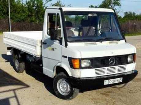 Mercedes 410 D 1990
