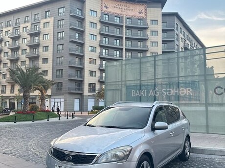 Kia Ceed 2010