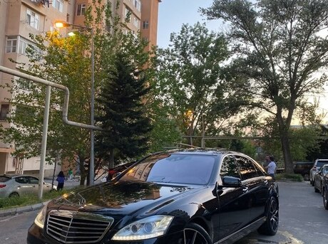 Mercedes S 350 2011