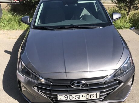 Hyundai Elantra 2019