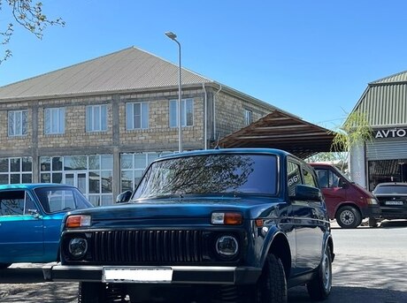 LADA (VAZ) Niva 2014