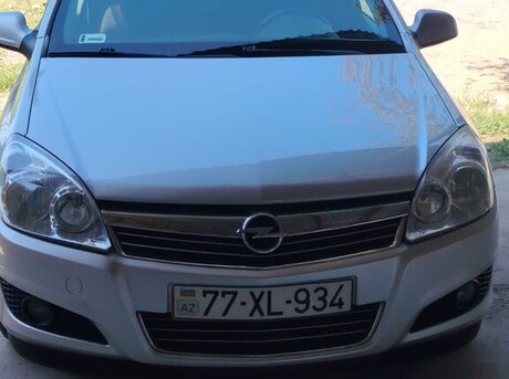 Opel Astra 2009
