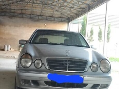 Mercedes E 220 d 2001