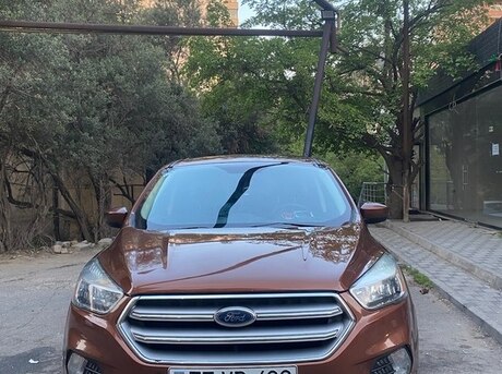 Ford Escape 2017