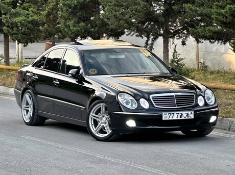 Mercedes E 240 2002