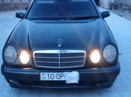 Mercedes E 290 1998