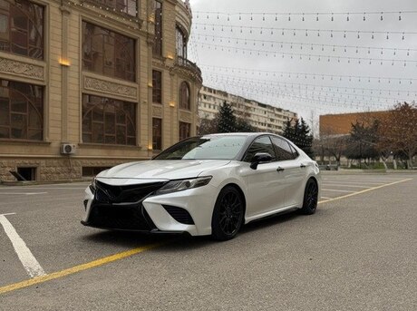 Toyota Camry 2020