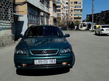 Opel Astra 2003