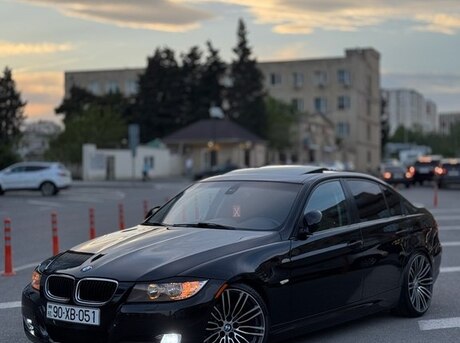 BMW 328 2011