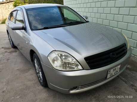 Nissan Teana 2004