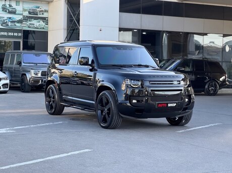Land Rover Defender 2021