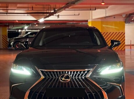 Lexus ES 200 2022