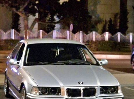 BMW 318 1998