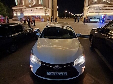 Toyota Camry 2015