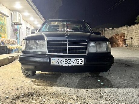 Mercedes E 230 1990