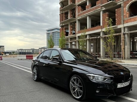 BMW 328 2015