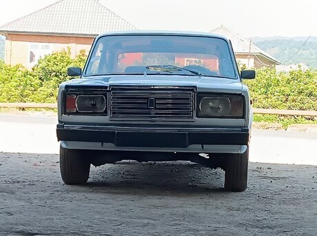 LADA (VAZ) 2107 2000