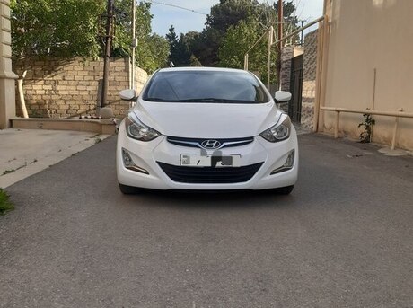 Hyundai Elantra 2015