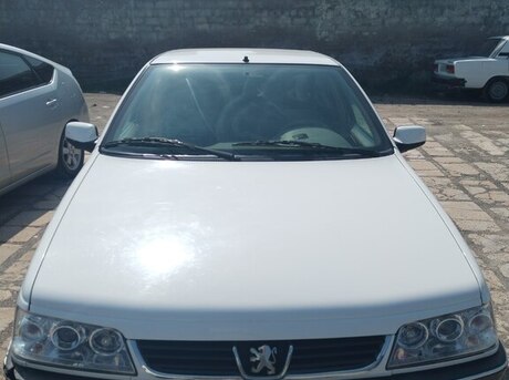 Peugeot 405 2020