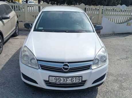 Opel Astra 2009