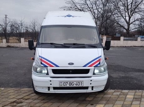 Ford Transit 2000
