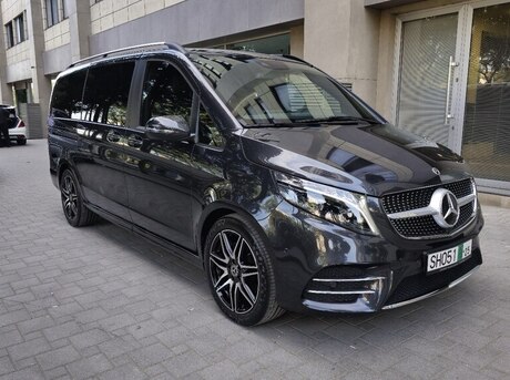 Mercedes V 250