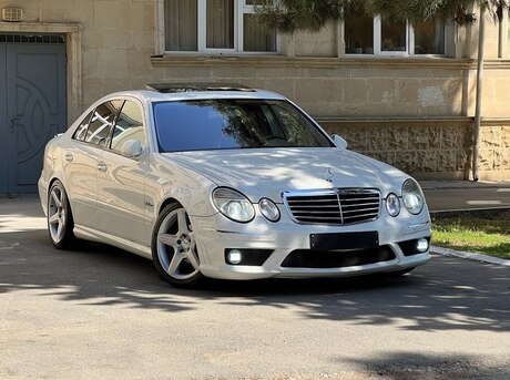 Mercedes E 320 2004