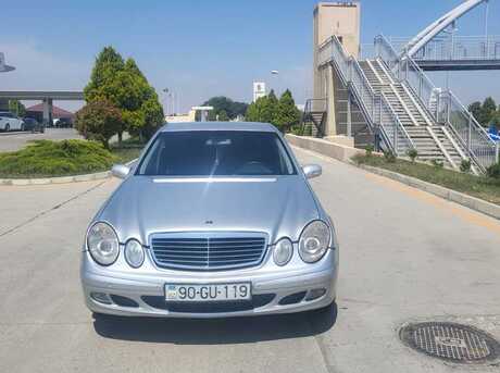 Mercedes E 220 d 2003