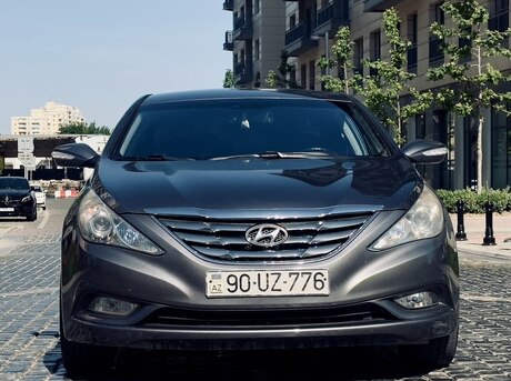 Hyundai Sonata 2012