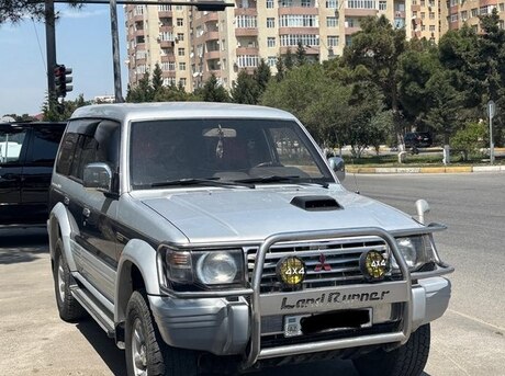 Mitsubishi Pajero 1996