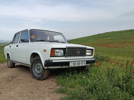 LADA (VAZ) 2107 2010