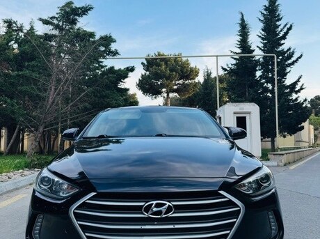 Hyundai Elantra 2016