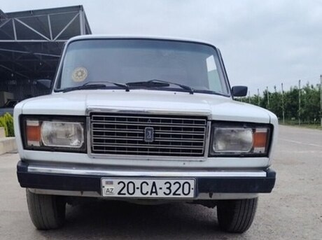 LADA (VAZ) 2107 2000