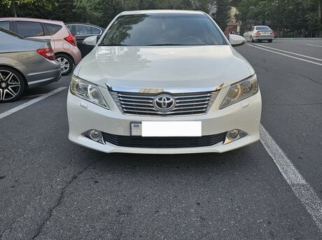 Toyota Camry 2012