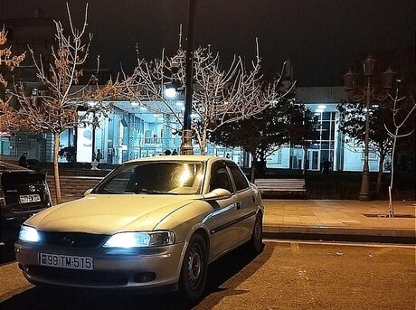 Opel Vectra 1998