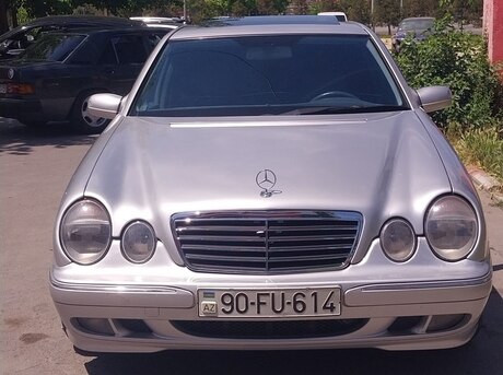 Mercedes E 320 2001