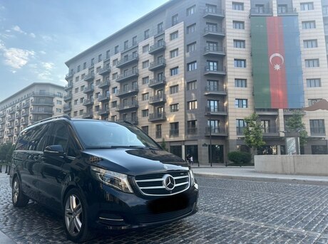 Mercedes V 250